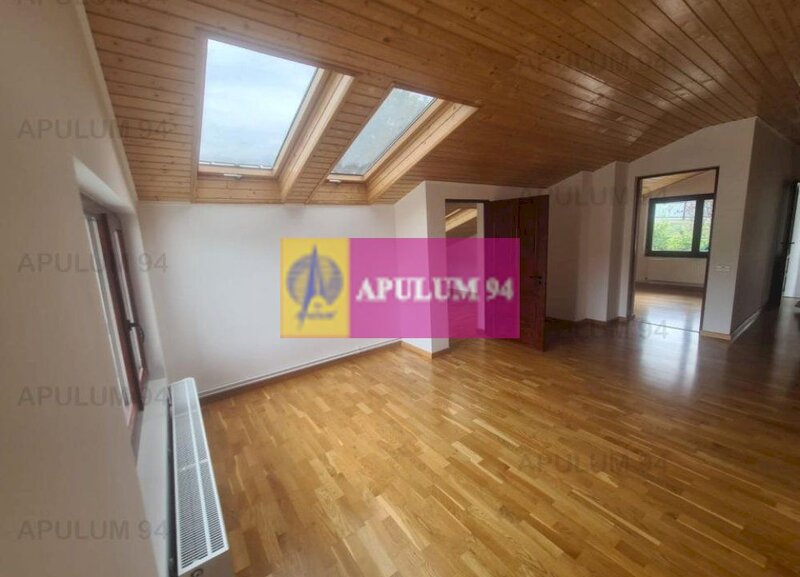 Vila de vanzare in Comarnic