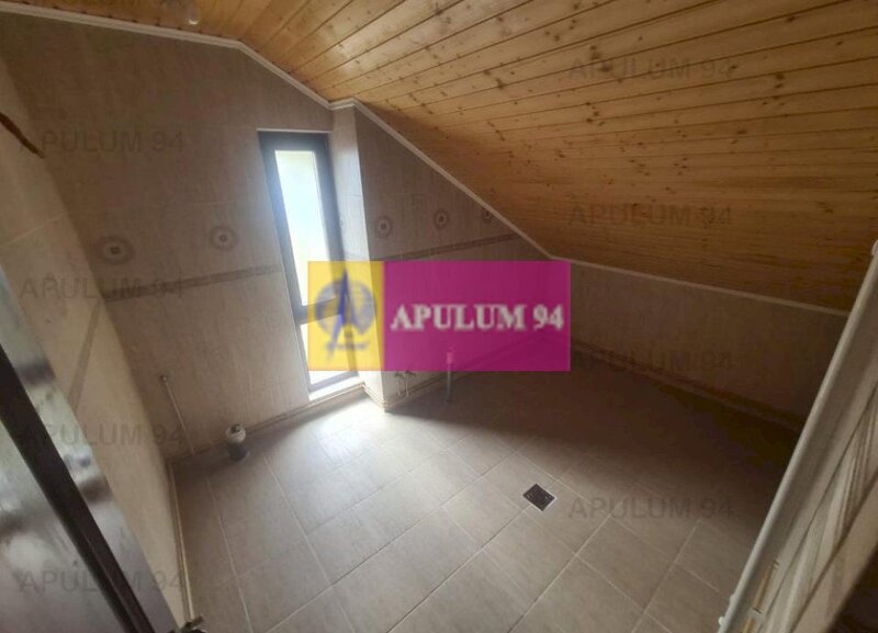 Vila de vanzare in Comarnic